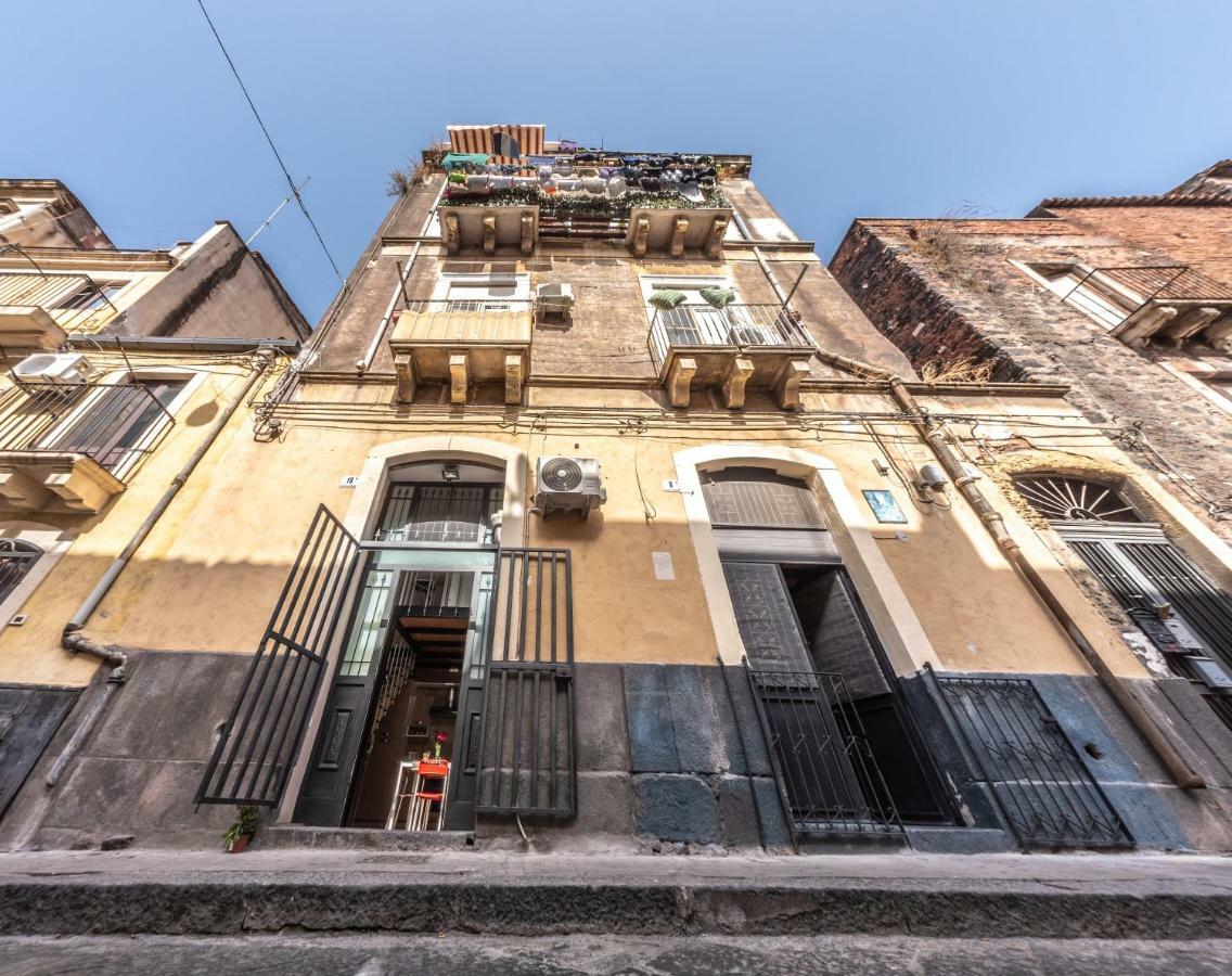 Sikulahouse - Apartment In The City Center Catania Exterior photo